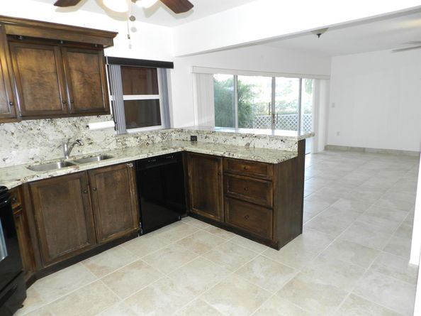 3 Greenway Village N 108, Royal Palm Beach FL 33411