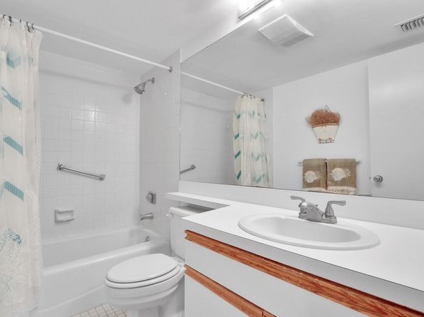 346 Oak Harbour Drive, Juno Beach FL 33408