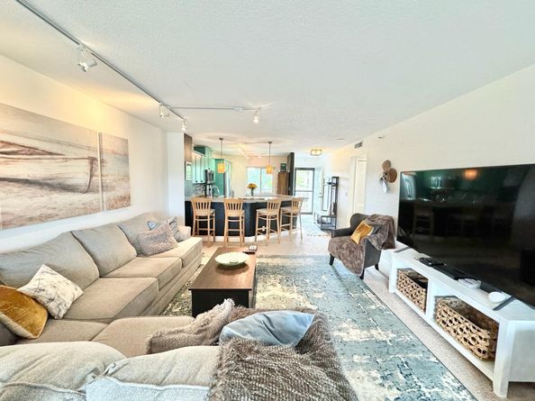 2217 Cypress Island Dr 303, Pompano Beach FL 33069