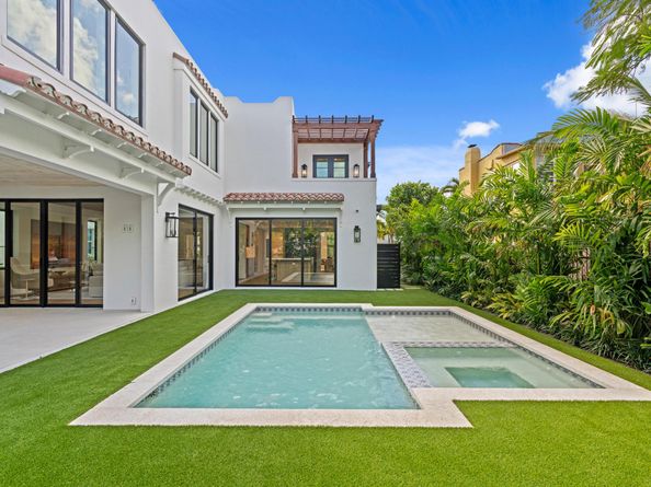 317 Greymon Drive, West Palm Beach FL 33405