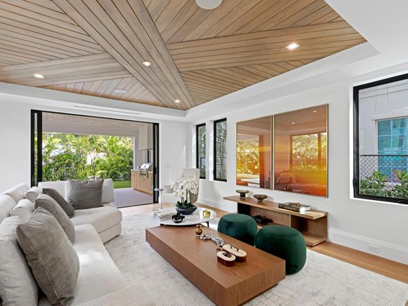 317 Greymon Drive, West Palm Beach FL 33405