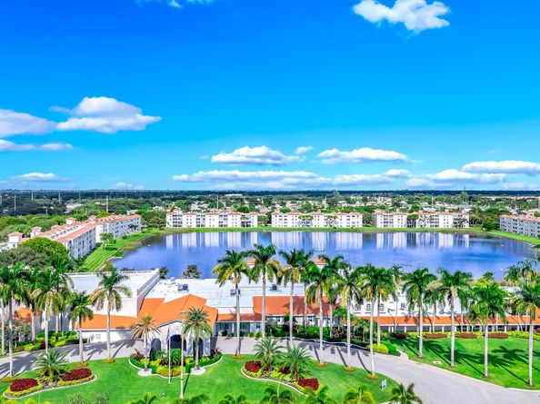 6367 Kings Gate Circle, Delray Beach FL 33484