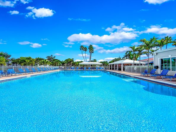 6367 Kings Gate Circle, Delray Beach FL 33484