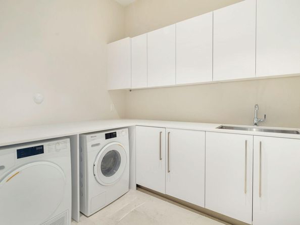 200 Arkona Court 2501 PhG, West Palm Beach FL 33401