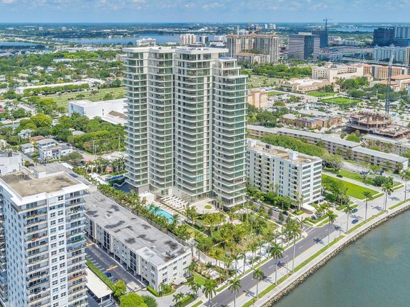 200 Arkona Court 2501 PhG, West Palm Beach FL 33401