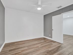 5604 Garden Avenue, West Palm Beach FL 33405