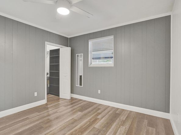 5604 Garden Avenue, West Palm Beach FL 33405