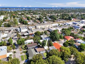 5604 Garden Avenue, West Palm Beach FL 33405