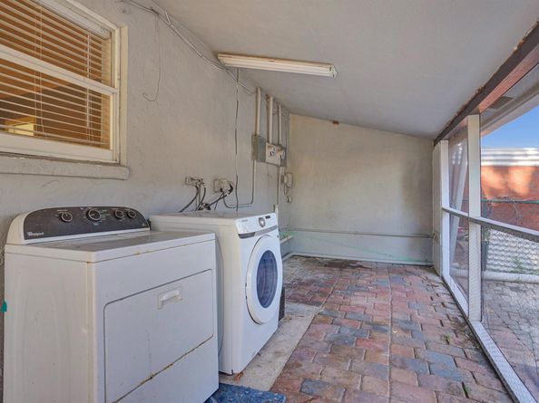 5604 Garden Avenue, West Palm Beach FL 33405