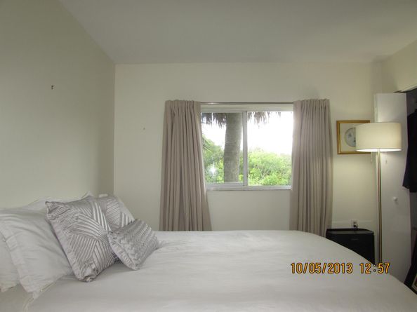 1141 Lake Victoria Drive F, West Palm Beach FL 33411