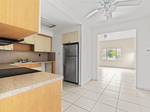 5705 Harding St, Hollywood FL 33021