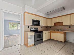 5705 Harding St, Hollywood FL 33021