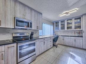 11262 Green Lake Drive 204, Boynton Beach FL 33437
