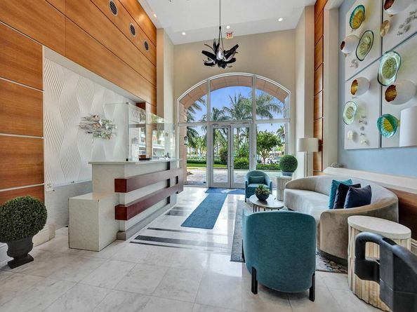 625 Casa Loma Boulevard Ph 06, Boynton Beach FL 33435