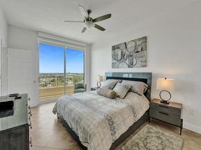 625 Casa Loma Boulevard Ph 06, Boynton Beach FL 33435