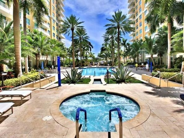 625 Casa Loma Boulevard Ph 06, Boynton Beach FL 33435