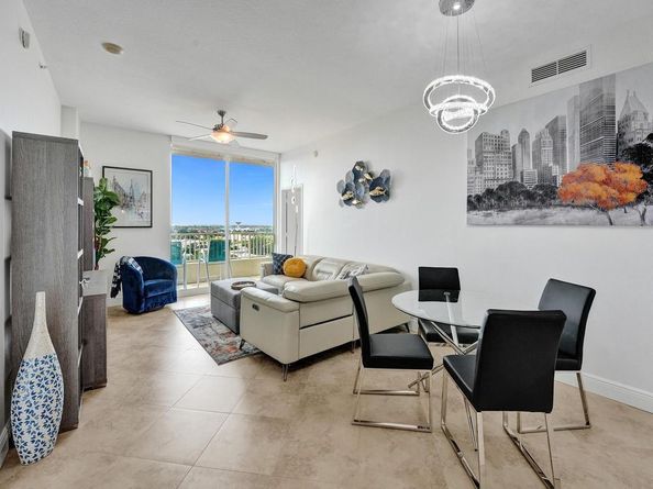 625 Casa Loma Boulevard Ph 06, Boynton Beach FL 33435