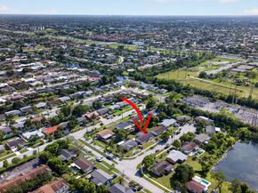 6720 NW 26th Street, Margate FL 33063