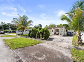 6432 Perry Street, Hollywood FL 33024