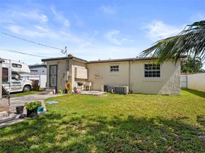 6432 Perry Street, Hollywood FL 33024