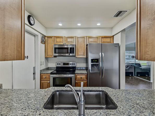 2581 E Golf Boulevard, Pompano Beach FL 33064