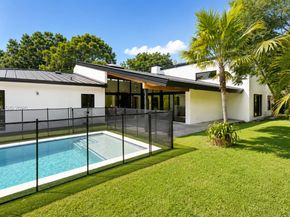 2765 NE 35th Drive, Fort Lauderdale FL 33308
