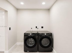 2765 NE 35th Drive, Fort Lauderdale FL 33308