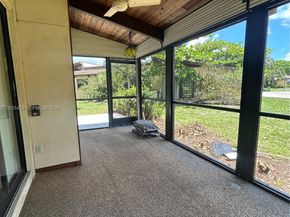 539 Briarwood Circle 257, Hollywood FL 33024