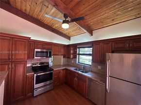 539 Briarwood Circle 257, Hollywood FL 33024