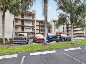 1911 Sabal Palm Drive 202, Davie FL 33324