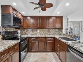 1911 Sabal Palm Drive 202, Davie FL 33324