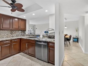 1911 Sabal Palm Drive 202, Davie FL 33324