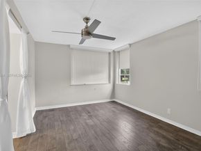 1911 Sabal Palm Drive 202, Davie FL 33324