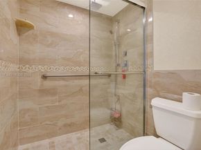 1911 Sabal Palm Drive 202, Davie FL 33324