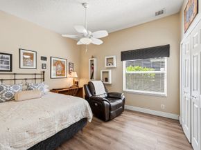 4942 NW 110th Way, Coral Springs FL 33076