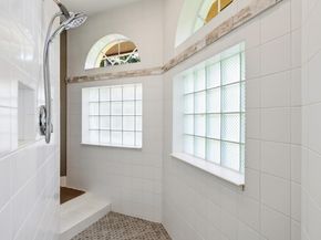 4942 NW 110th Way, Coral Springs FL 33076