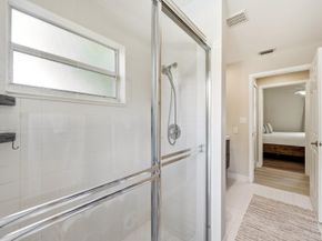 4942 NW 110th Way, Coral Springs FL 33076