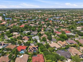 4942 NW 110th Way, Coral Springs FL 33076