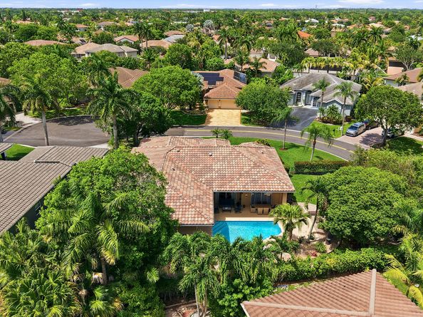 4942 NW 110th Way, Coral Springs FL 33076