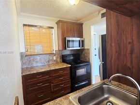 2441 SW 31st Avenue 207, Miami FL 33145