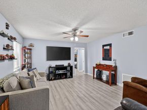 536 Shady Pine Way A2, Greenacres FL 33415