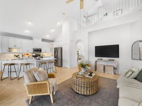 6152 NW 108th Way, Parkland FL 33076