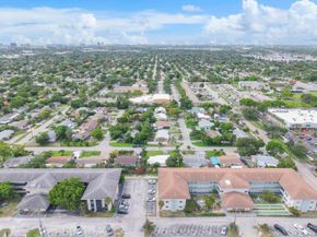 1101 NE 35th Street, Pompano Beach FL 33064