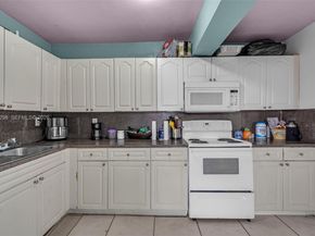 4522 NW 194th Street, Miami Gardens FL 33055