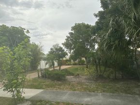 729 SE 2nd Avenue, Delray Beach FL 33483