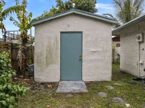 8230 SW 4th Place, North Lauderdale FL 33068