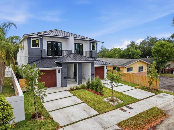 821 SW 1st Street, Fort Lauderdale FL 33312