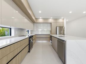 821 SW 1st Street, Fort Lauderdale FL 33312