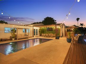 5241 SW 104th Avenue, Miami FL 33165