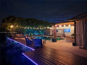5241 SW 104th Avenue, Miami FL 33165